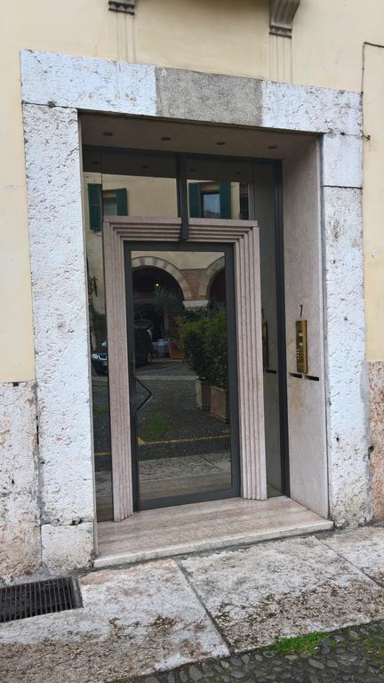 Casa Ferrari Appartamento Verona Sanificato Ozono Exterior foto
